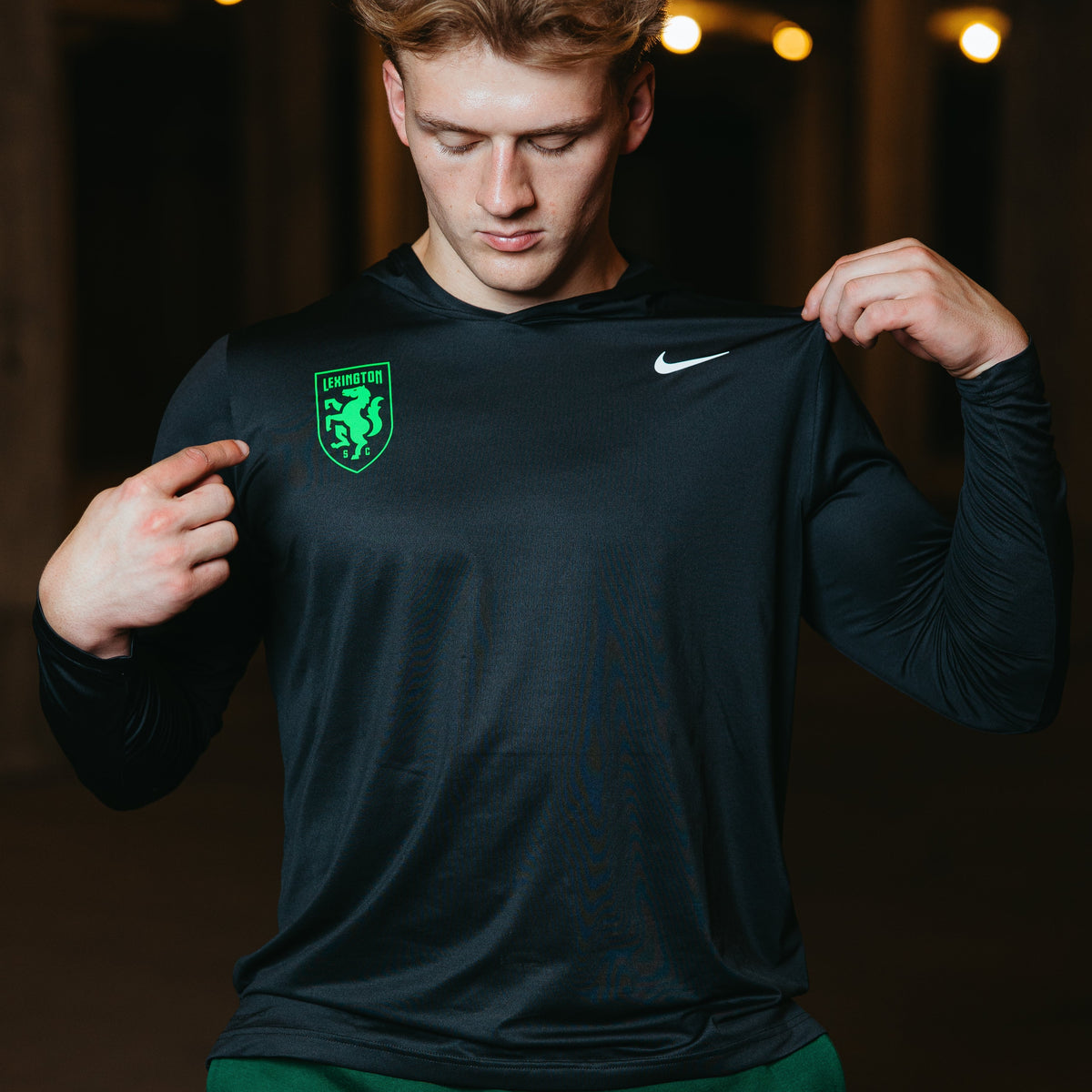 Nike hyper dry online hooded long sleeve shirt